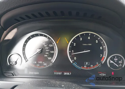 2015 BMW X5 xDrive35I z USA, uszkodzony, nr VIN 5UXKR0C58F0P02693